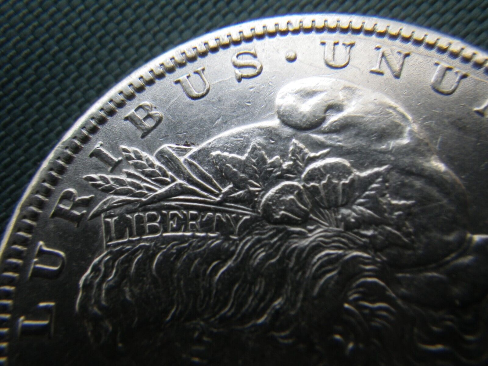1900S MORGAN SILVER-$-BU/MS+++++V.HIGH QUALITY RARE LUSTROUS PREMIUM VALUED COIN