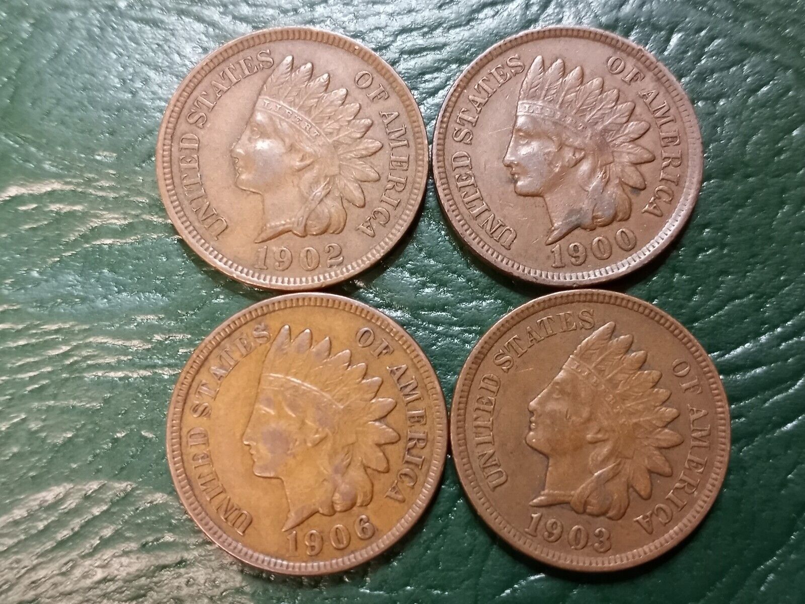 Lot of 24 High Grade 1900's Indian Head Cents - Many AU & BU Coins