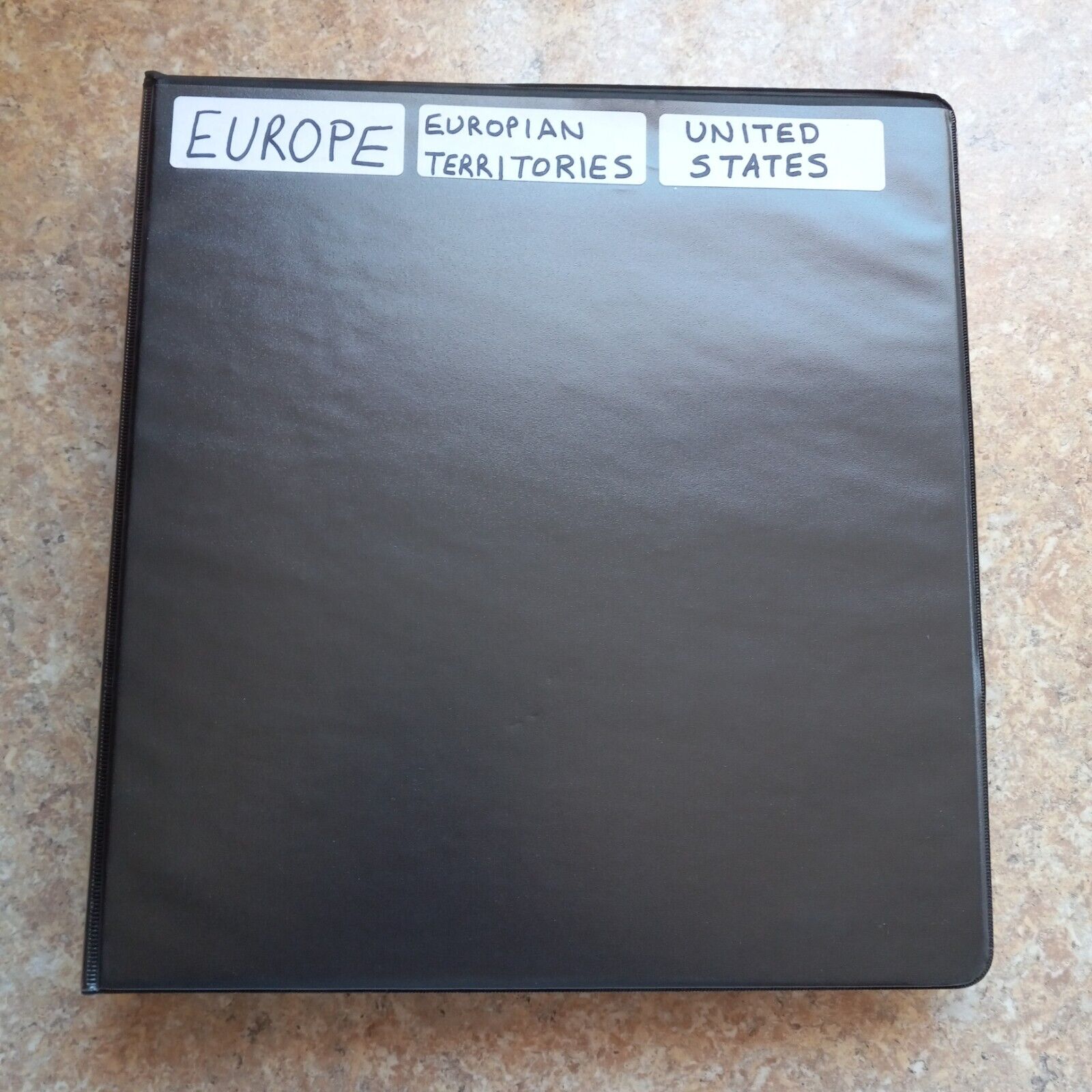 World Coin Collection Albums- 670 Different Foreign Coins 90 Different Countries