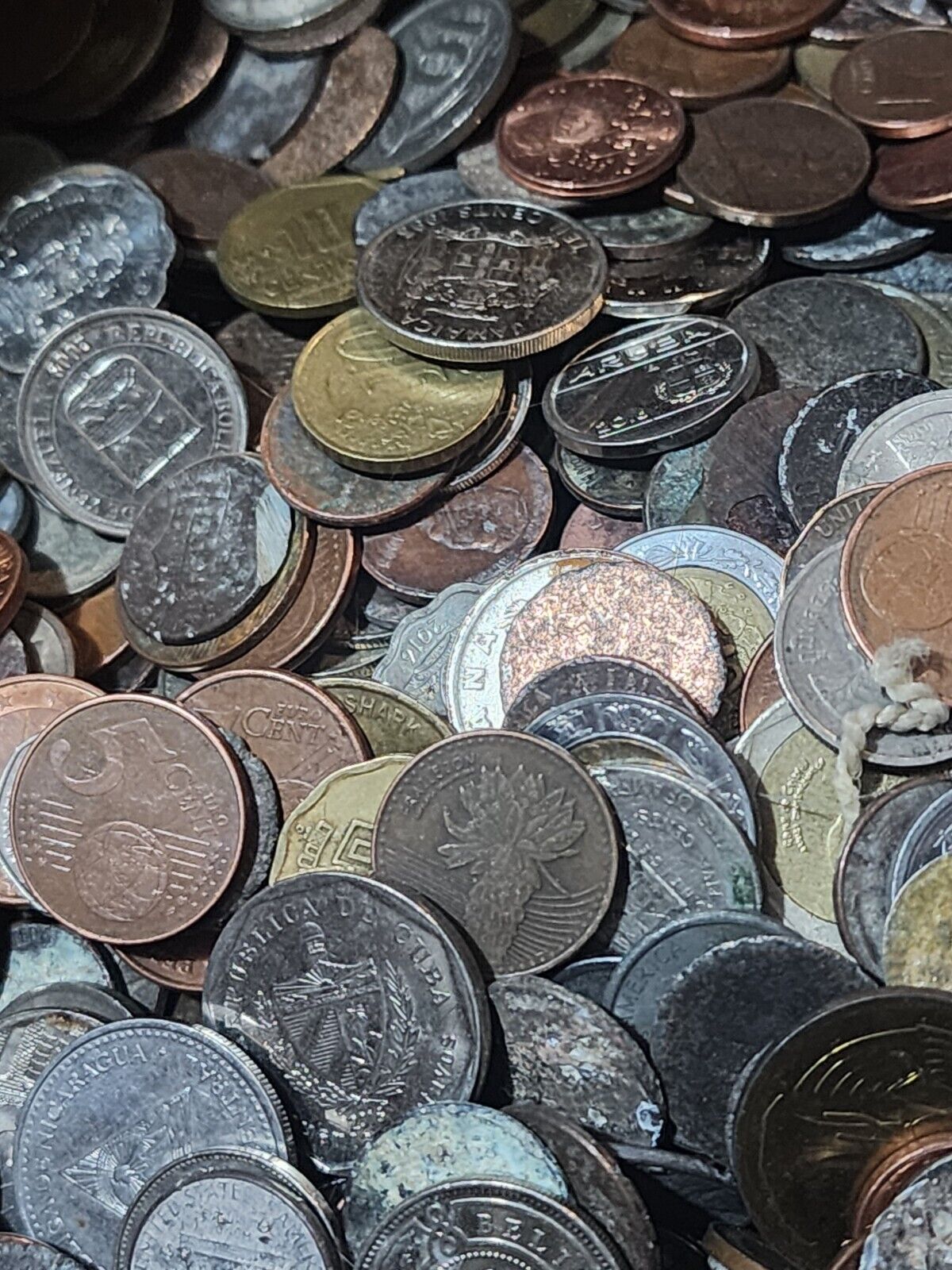 10lb Damaged Cull Bulk Mixed Foreign US Coins Cent Euro Peso Token 1800s-2000s