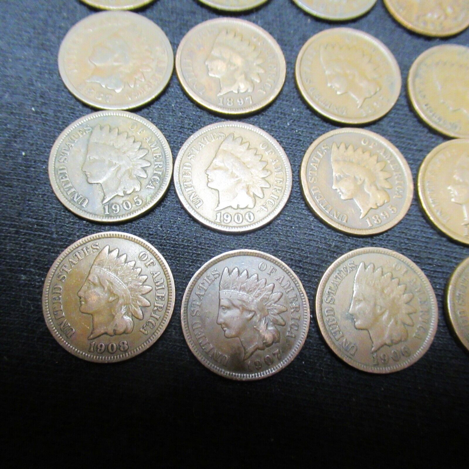 VINTAGE INDIAN HEAD CENT PENNY/LOT ROLL OF 50 COINS FROM BANK OF WYOMING  RCRL