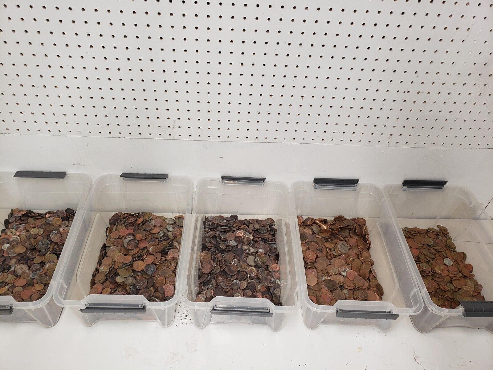 92 lbs old world coin bulk lot