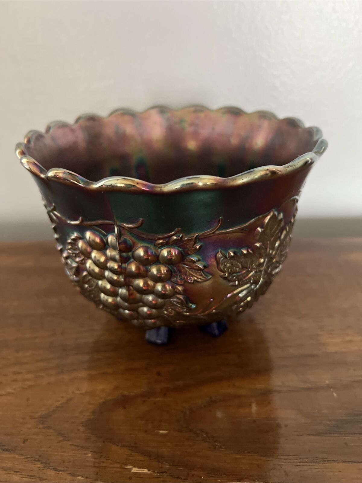 Early 1900s Dugan Diamond GRAPE DELIGHT Electric Amethyst Color SIX FTD NUT BOWL