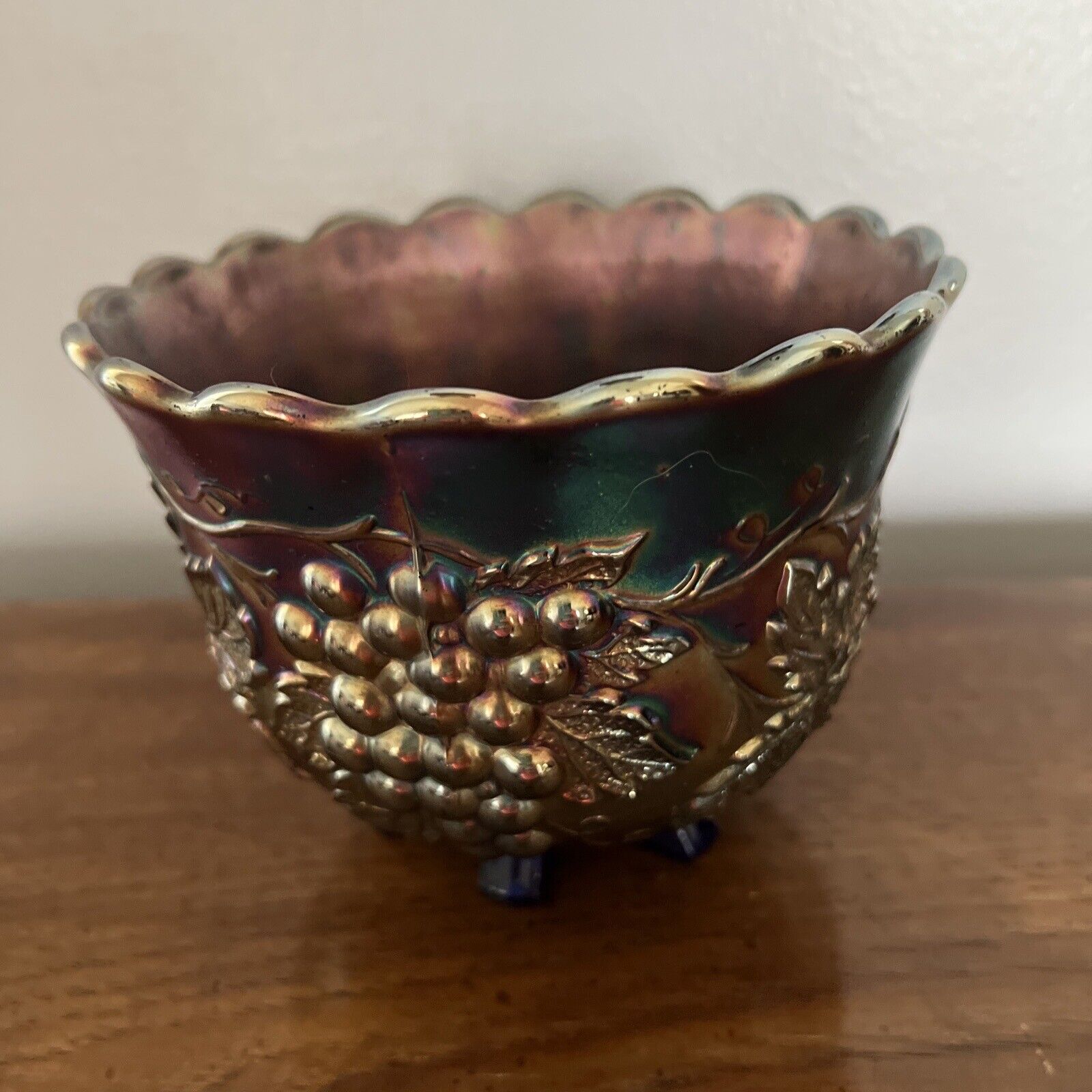 Early 1900s Dugan Diamond GRAPE DELIGHT Electric Amethyst Color SIX FTD NUT BOWL
