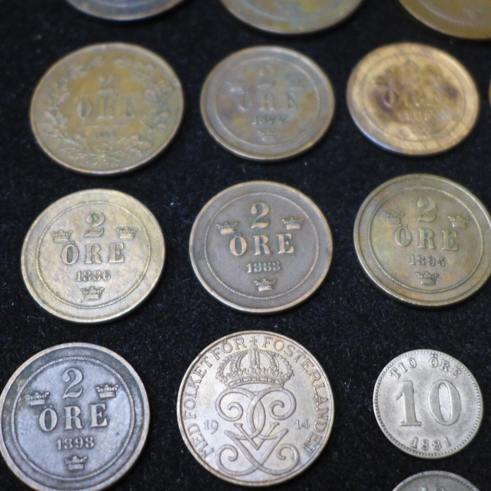 Lot of (60) SWEDEN MINOR COINS, SKILLING, ORE 1700's - 1900's