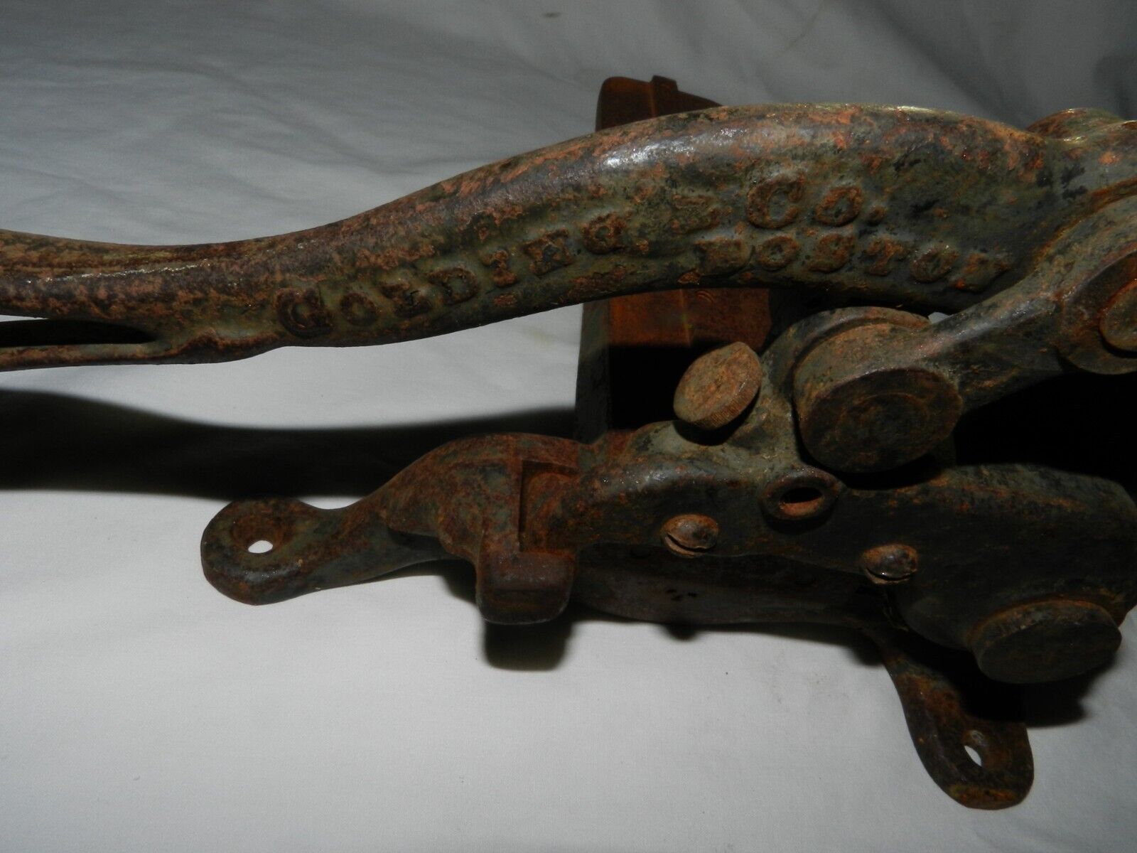 1900's Golden Co.  Cast Iron Hand Cutter Crusty Barn find