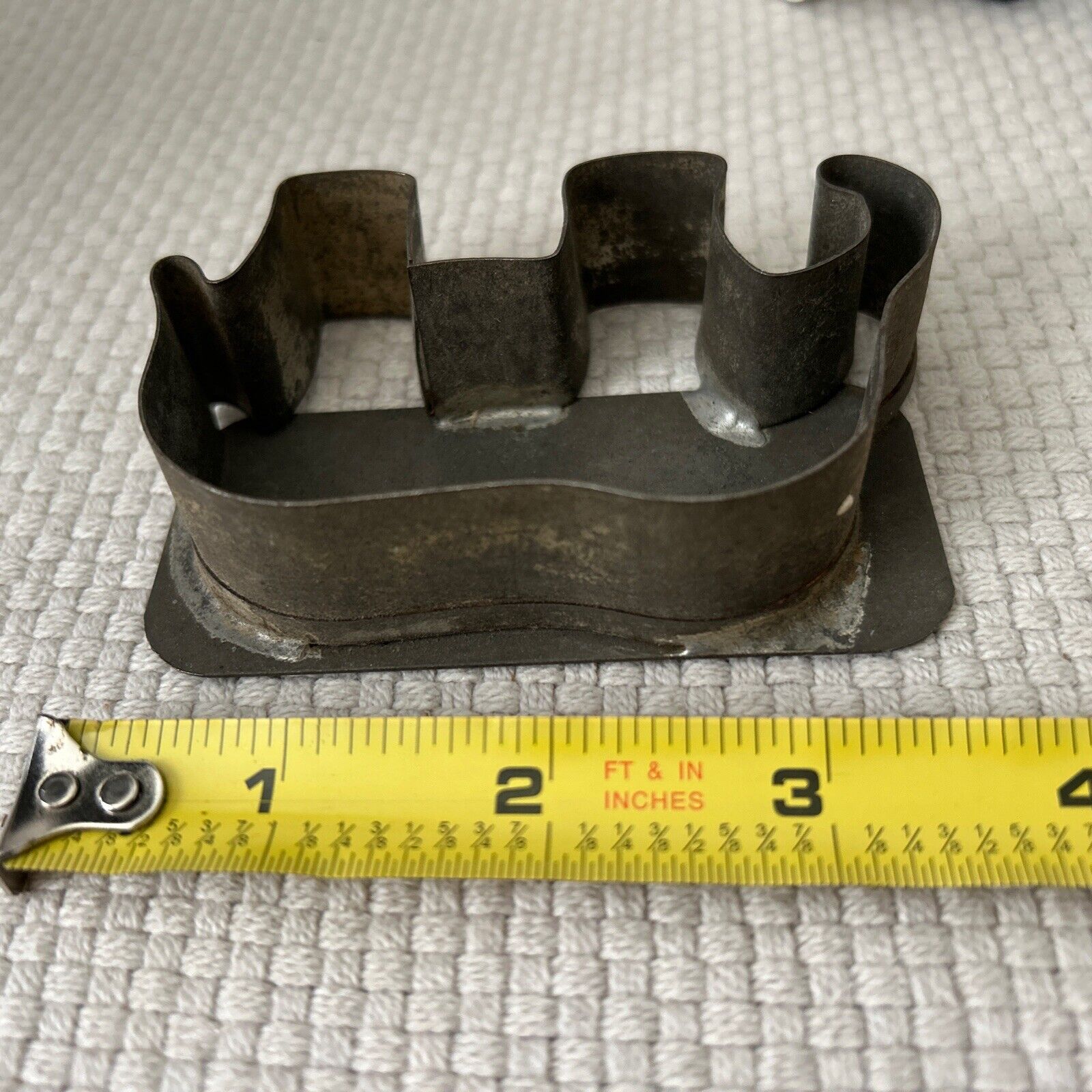**RARE*** ANTIQUE Circa 1800’s ELEPHANT FLAT BACK COOKIE CUTTER~PRIMITIVE~RARE**