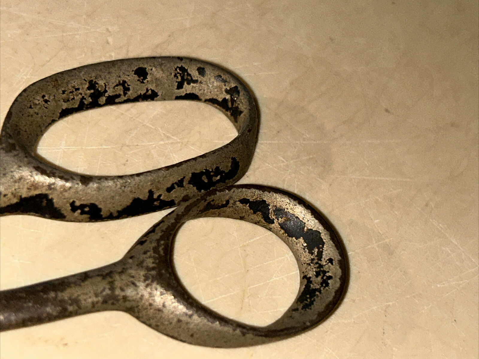 ANTIQUE CIRCA 1900'S PINEAPPLE EYE REMOVER / CUTTER PEELER