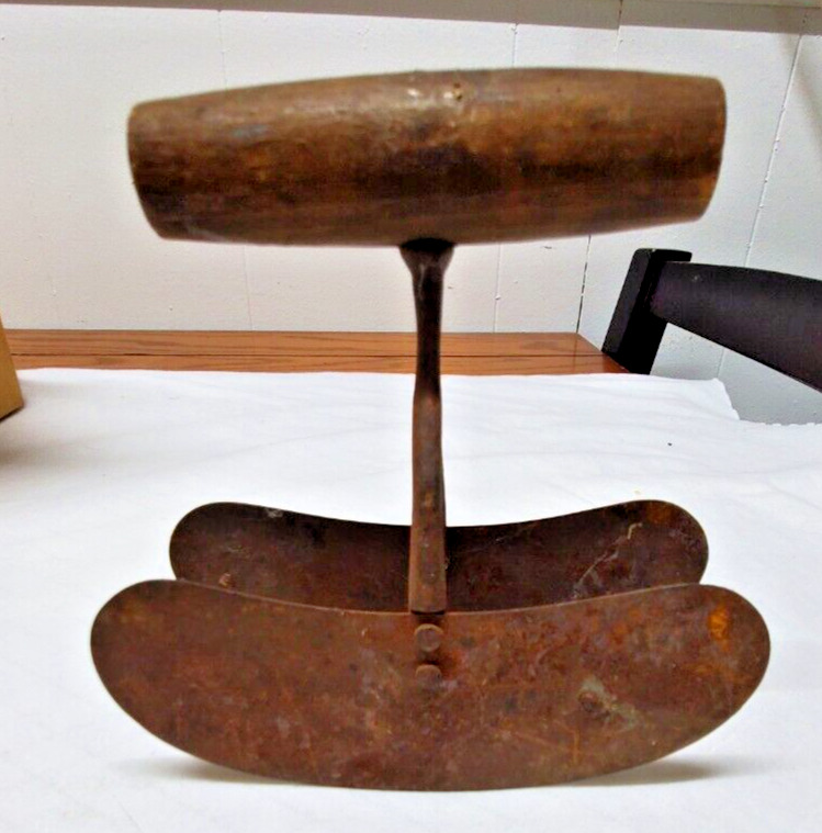 Antique Vintage Dual Blade Wood Handle Metal Pastry Dough Cutter OLD Primitive
