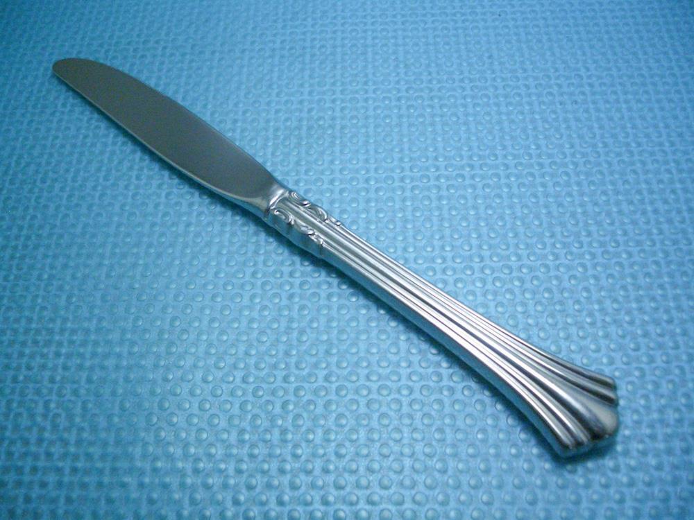 Reed & Barton Luxury 1800 Dinner Knife 9 1/8" Stainless 18/8 Flatware