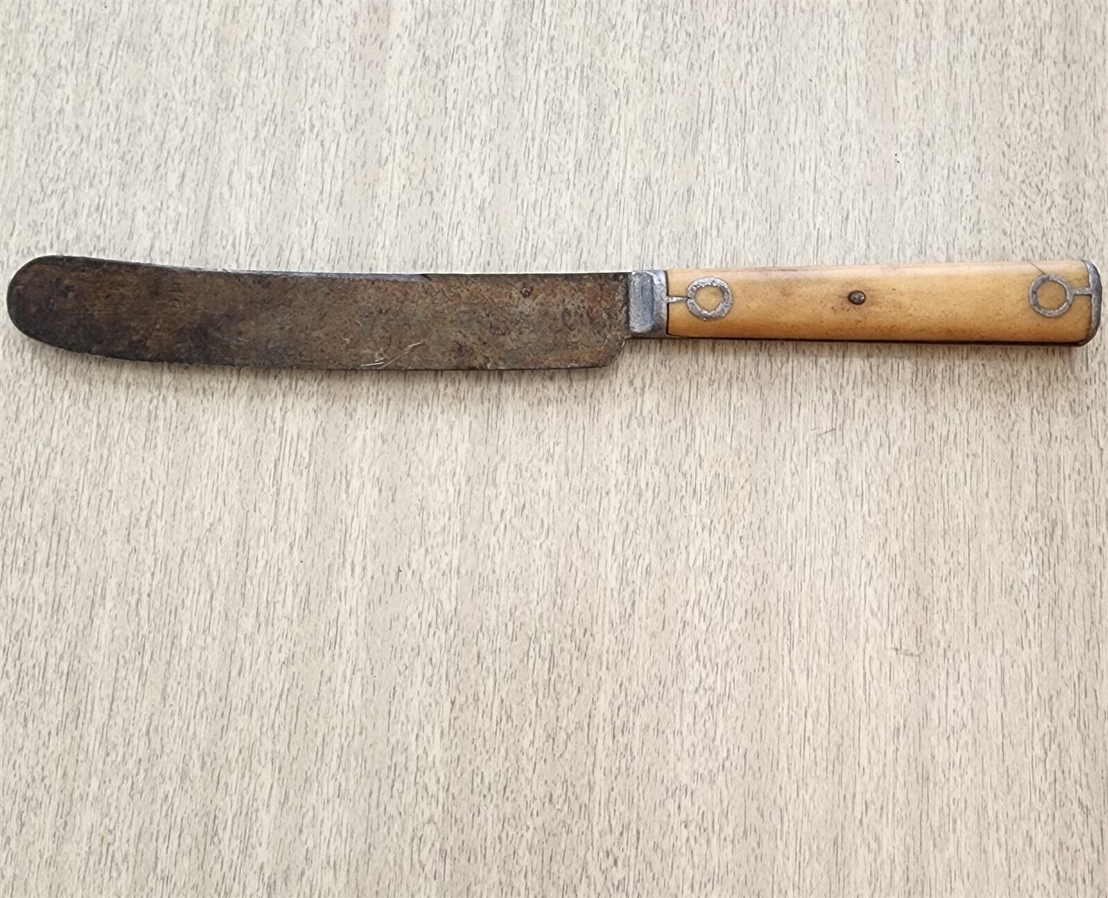 ANTIQUE 1800s TABLE KNIFE BONE HANDLE WYOMING CUTLERY COMPANY 5.25" BLADE