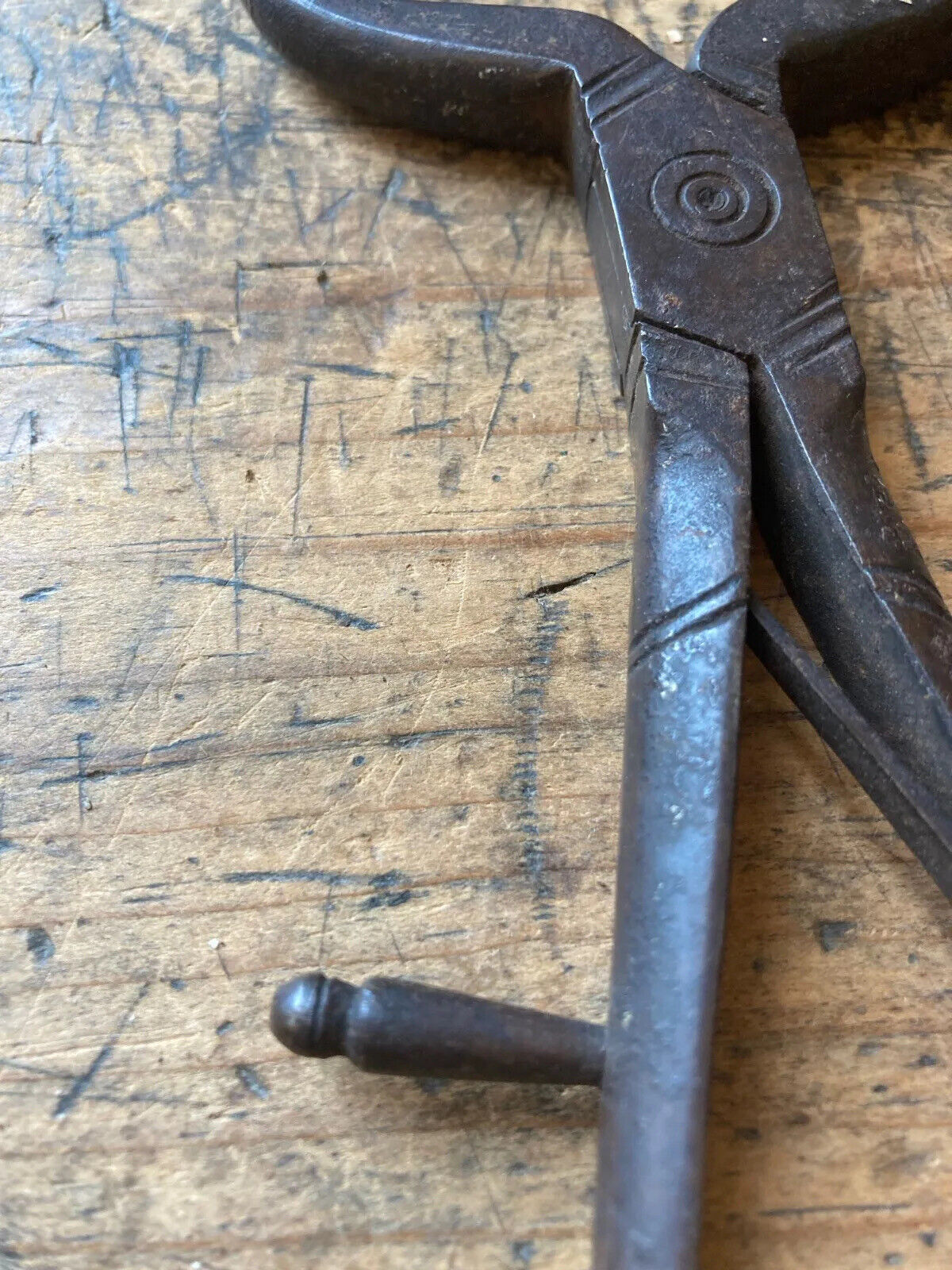 Rare! Antique 18th C Wrought Iron Decorative Sugar Cutter Primitive Kitchen