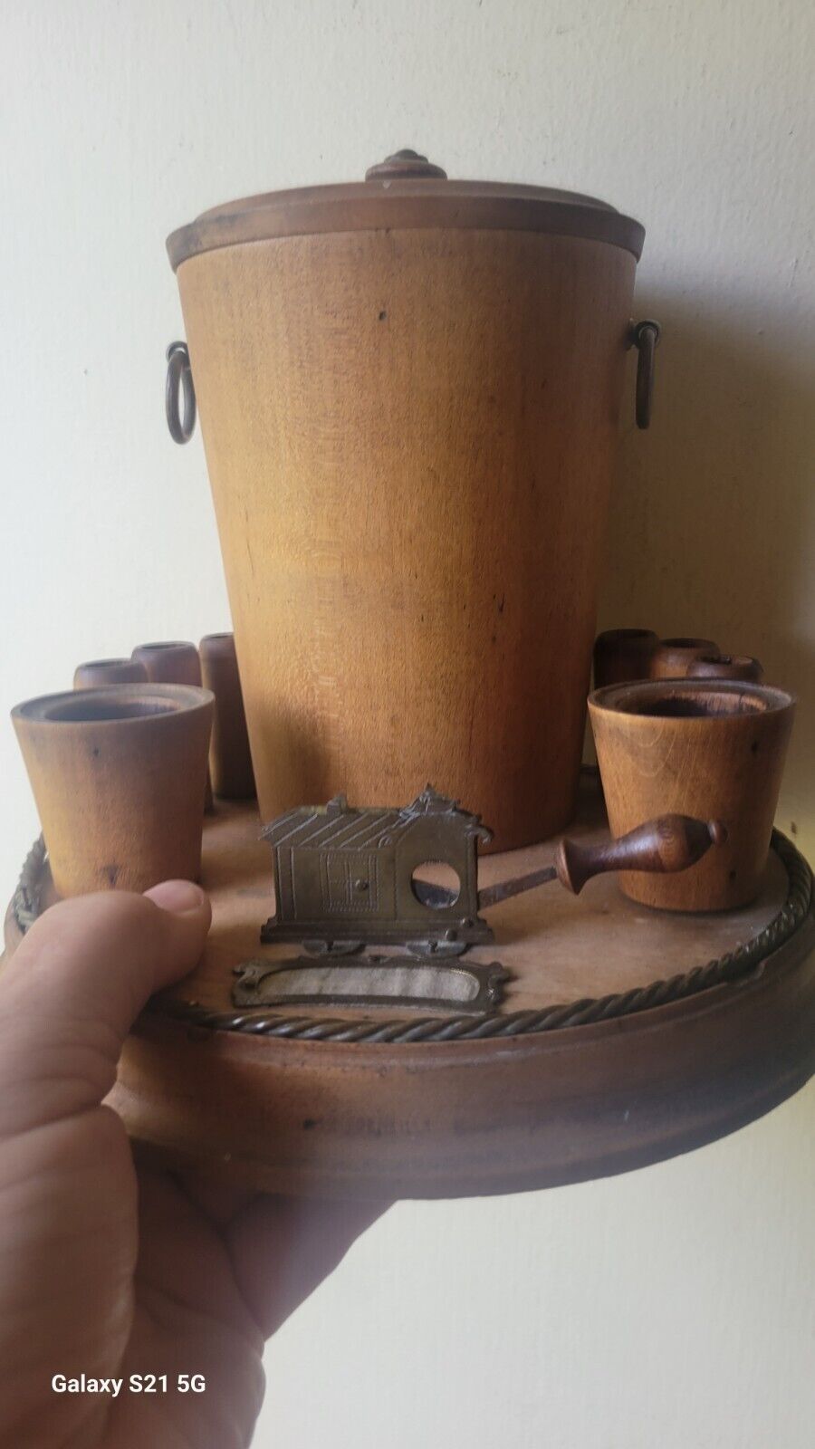 ANTIQUE CIGAR TOBACCO HOLDER WITH FIGURAL CIGAR CUTTER WOOD & BRASS C1800S