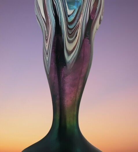 Bohemian Rindskopf Pulled Feather Iris Iridescent Art Nouveau Glass Vase C. 1900