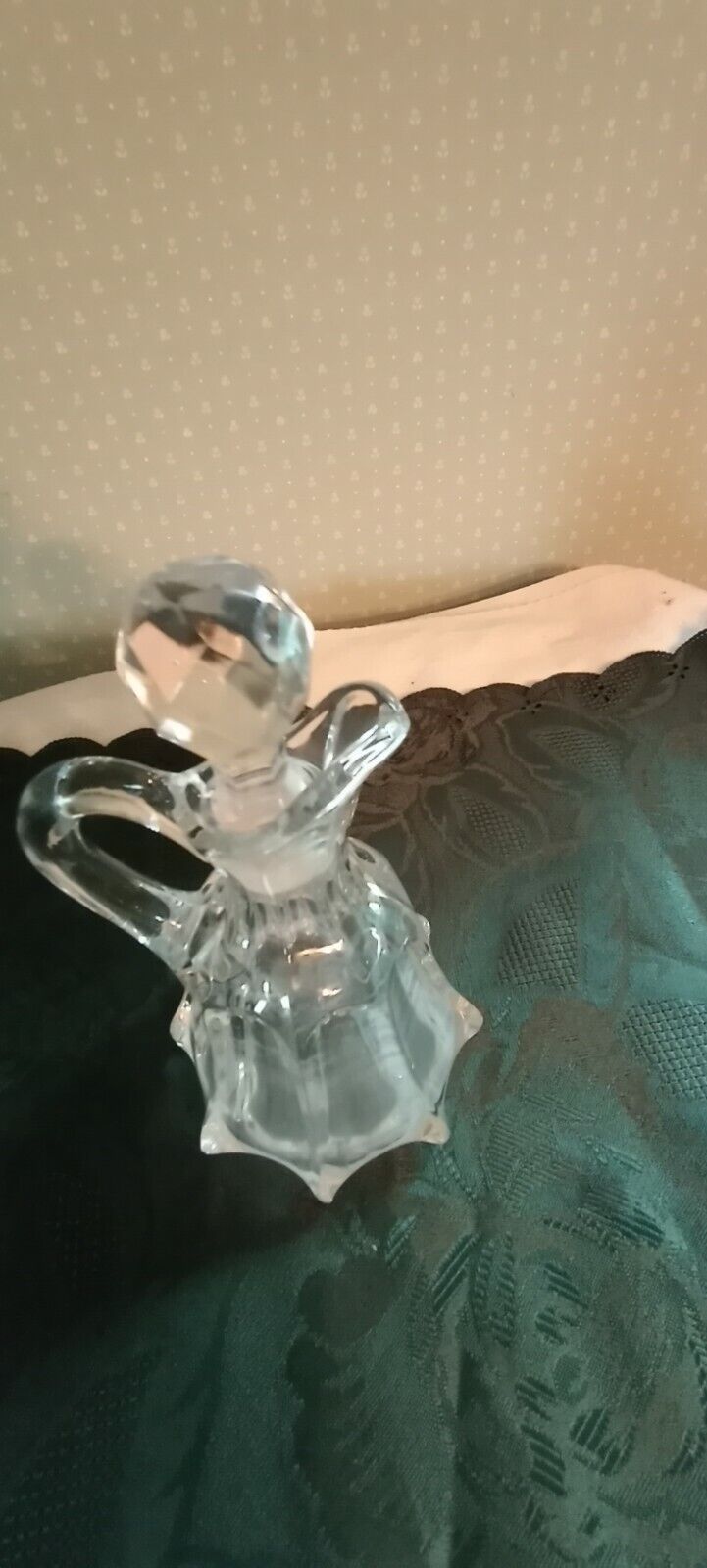 Cute early 1900's octagon vinegar/oil cruet