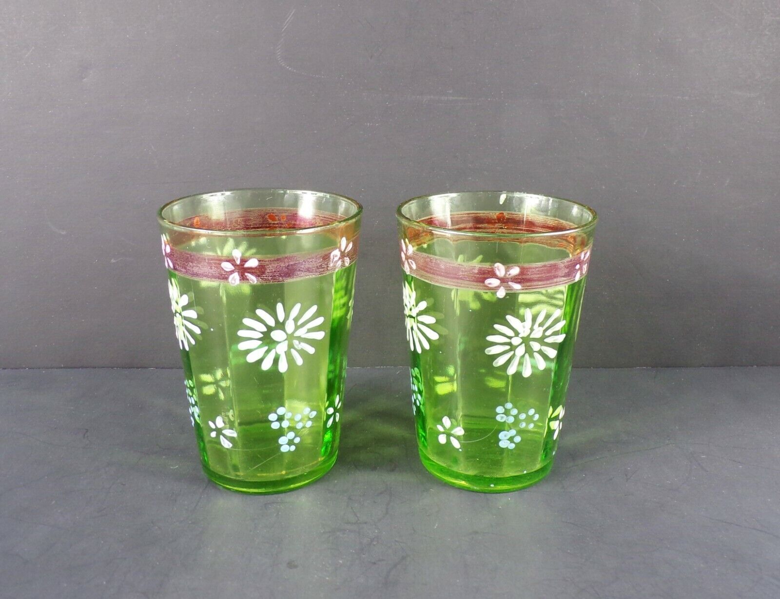 PAIR VTG 1900's Green Optic Ribbed Tumblers w/Enameled White & Blue Flowers 3" T