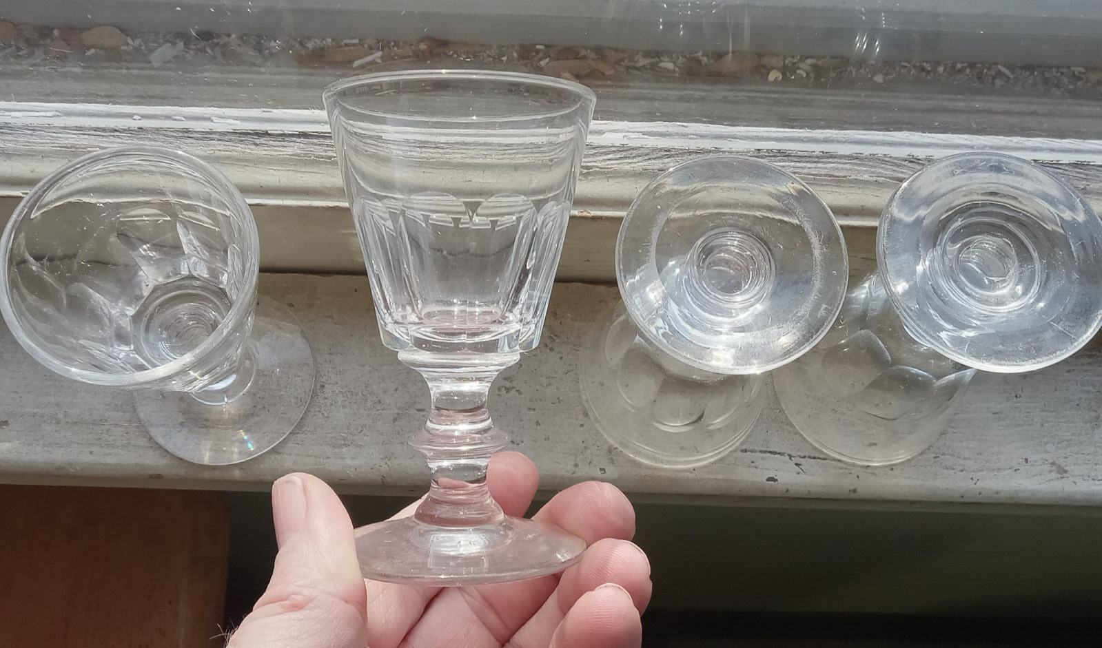 EARLY 1800s MATCHING SET OF 4 CUT GLASS 9 PANEL WINE GLASSES GROUND PONTIL MINT!