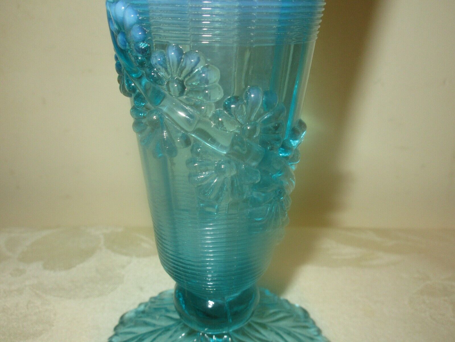 ANTIQUE 1800'S NORTHWOOD BLUE OPALESCENT GLASS FLUTED FOOTED VASE, RAISED RELIEF