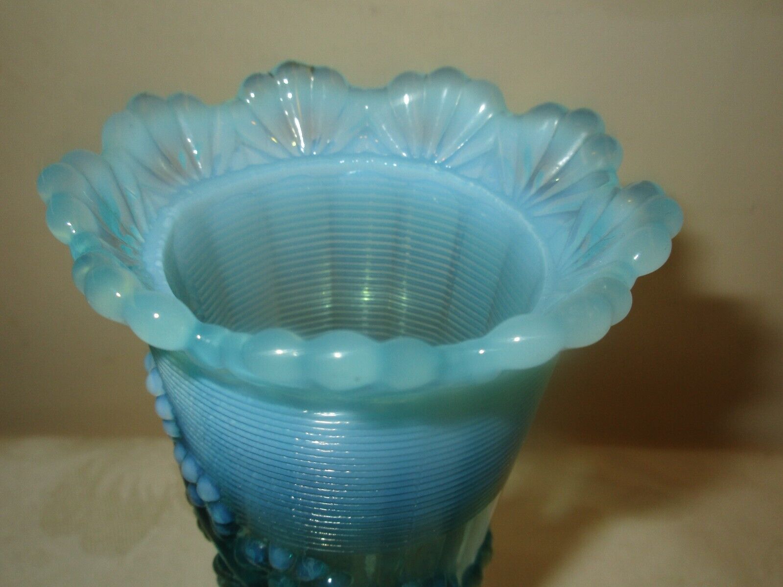 ANTIQUE 1800'S NORTHWOOD BLUE OPALESCENT GLASS FLUTED FOOTED VASE, RAISED RELIEF