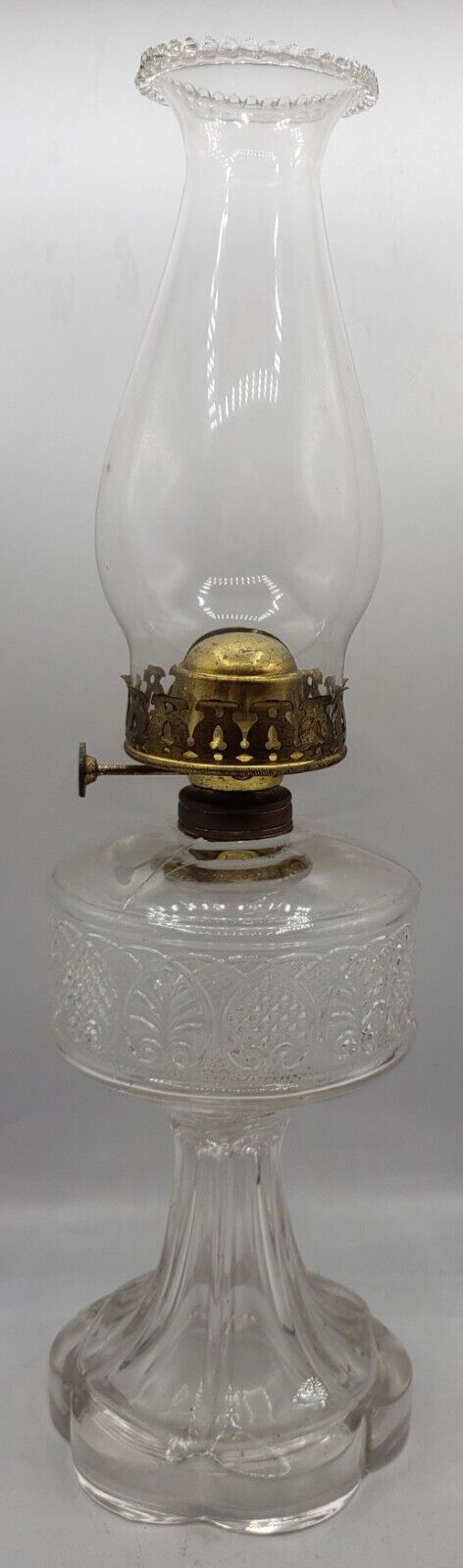 c.1870s PALMETTE Bryce Walker & Co. Glass Oil Lamp EAPG & M. Brass Arctic Burner