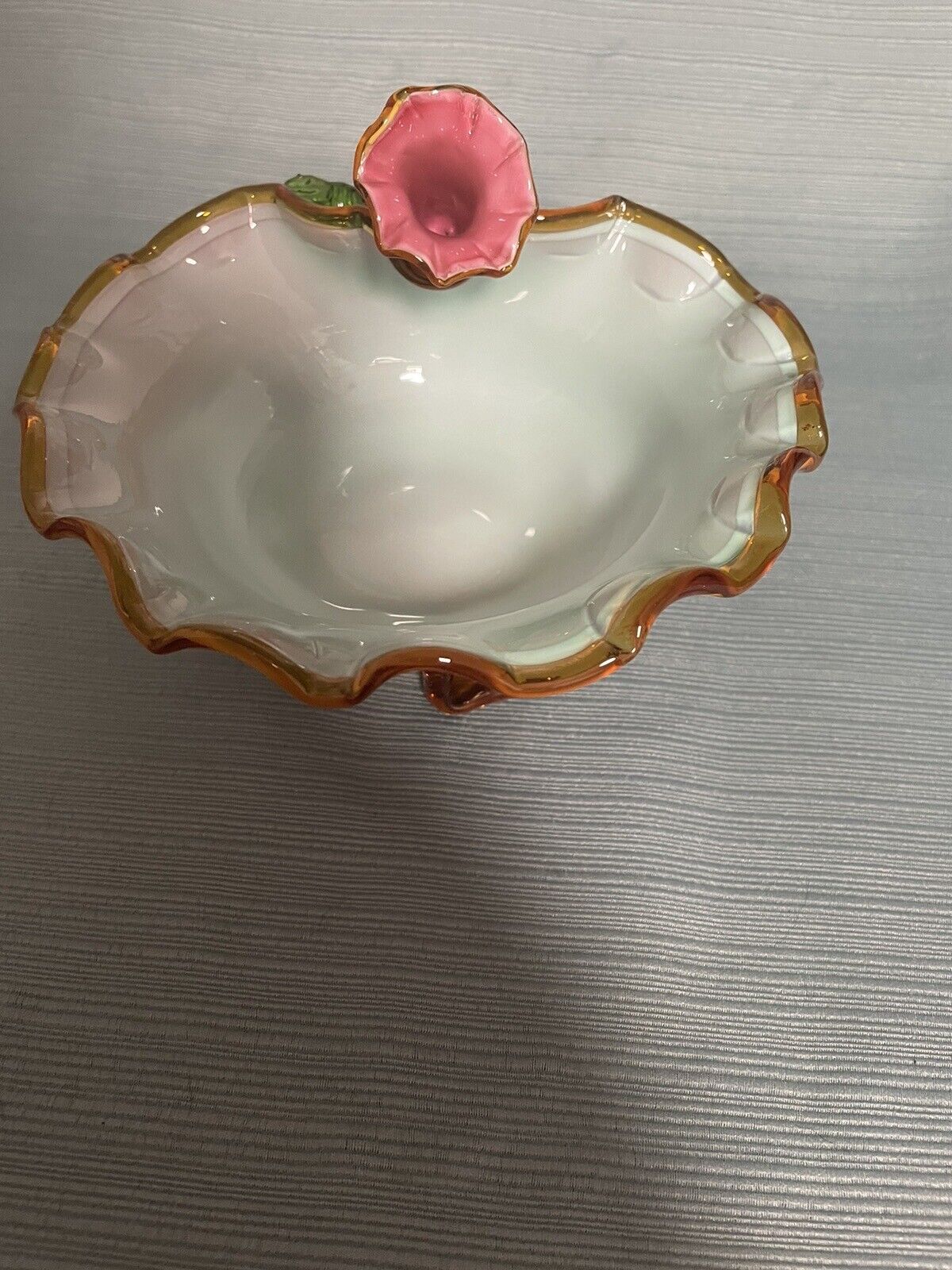 Antique Stevens & Williams Art Glass Matsu No Ke Design Morning Glory Bowl