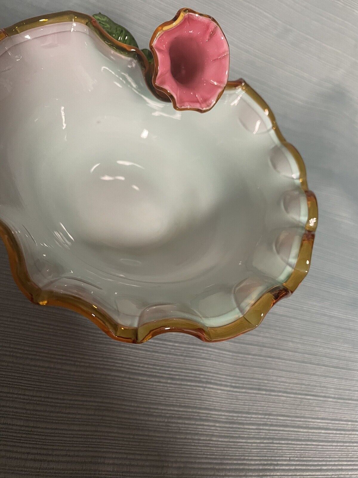 Antique Stevens & Williams Art Glass Matsu No Ke Design Morning Glory Bowl