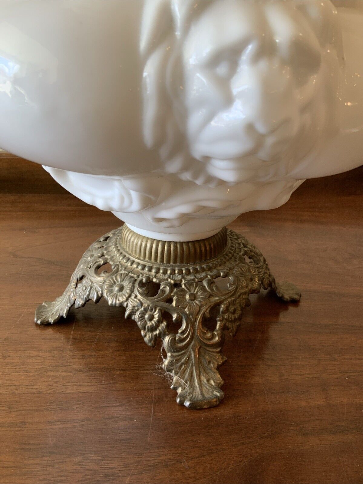 Vintage Antique Fostoria Oil Lamp Consolidated Lions Head Puffy GWTW Parlor
