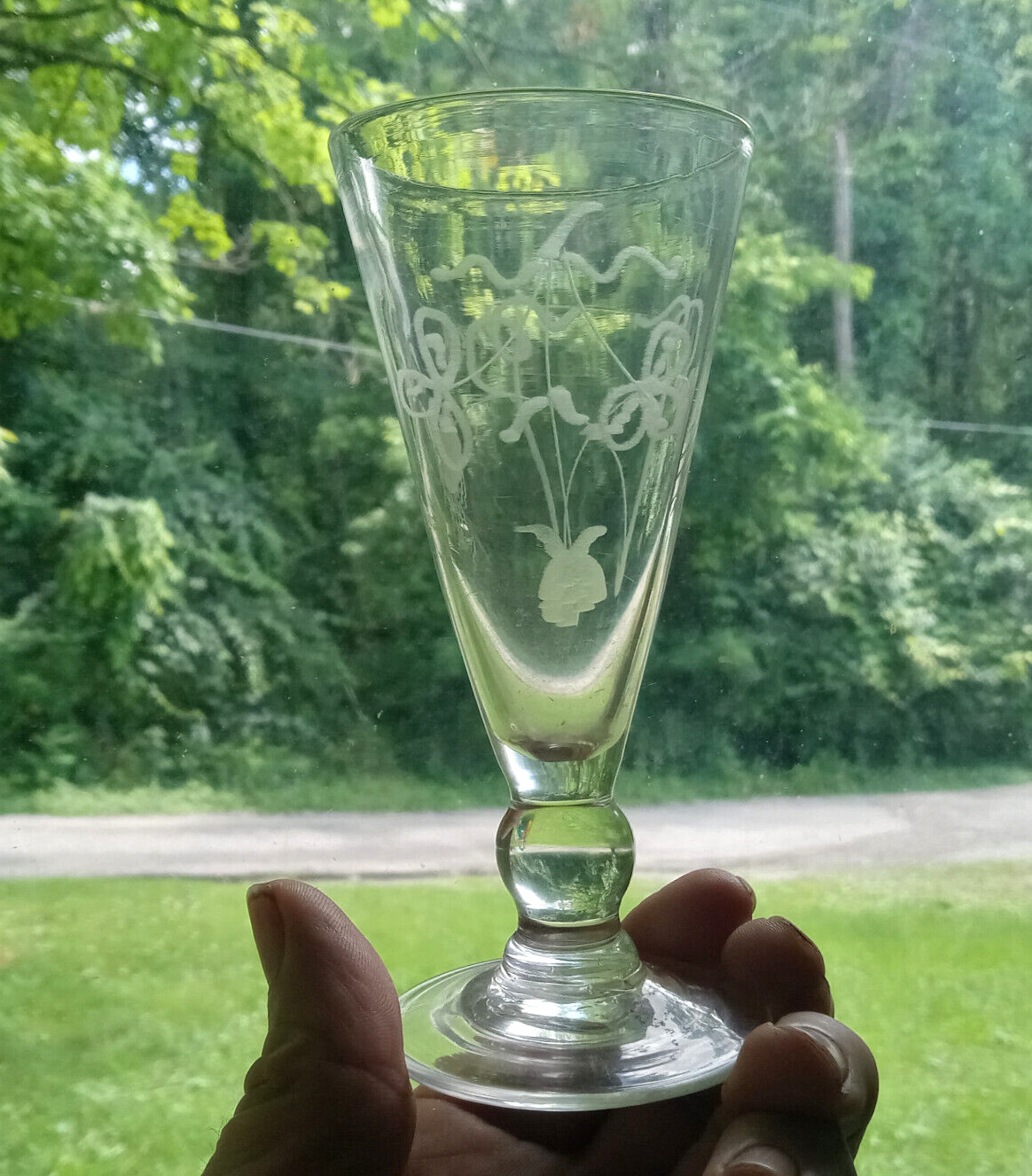 EARLY 1800 FREE BLOWN PONTILED WINE GLASS WITH WHEEL CUT ENGRAVED GRAIN & LEAVES