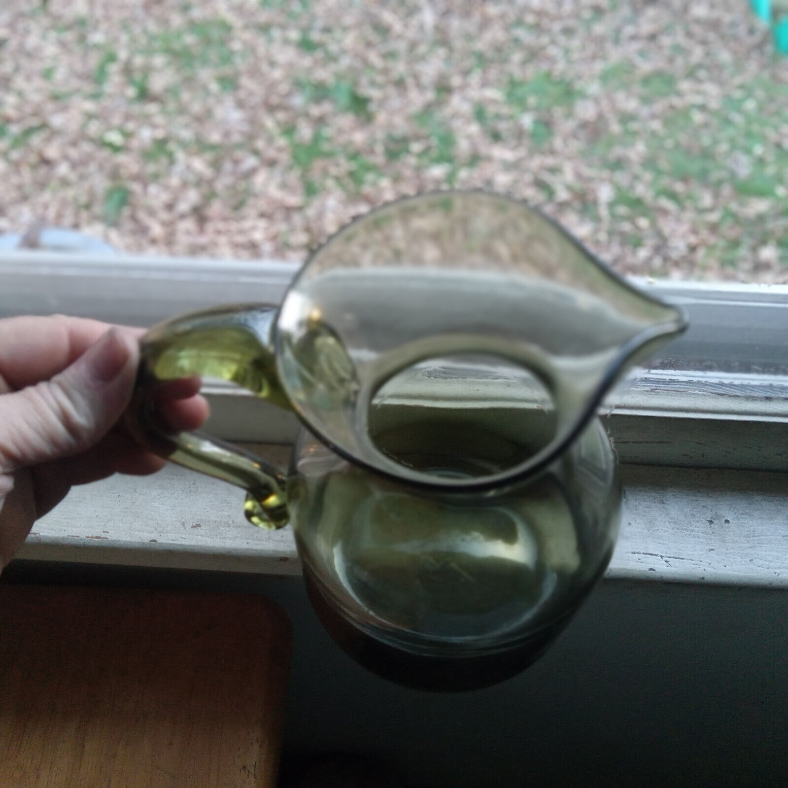 HAND BLOWN GREEN GLASS PITCHER W/APPLIED HANDLE JAMESTOWN 1700s REPRO COPY
