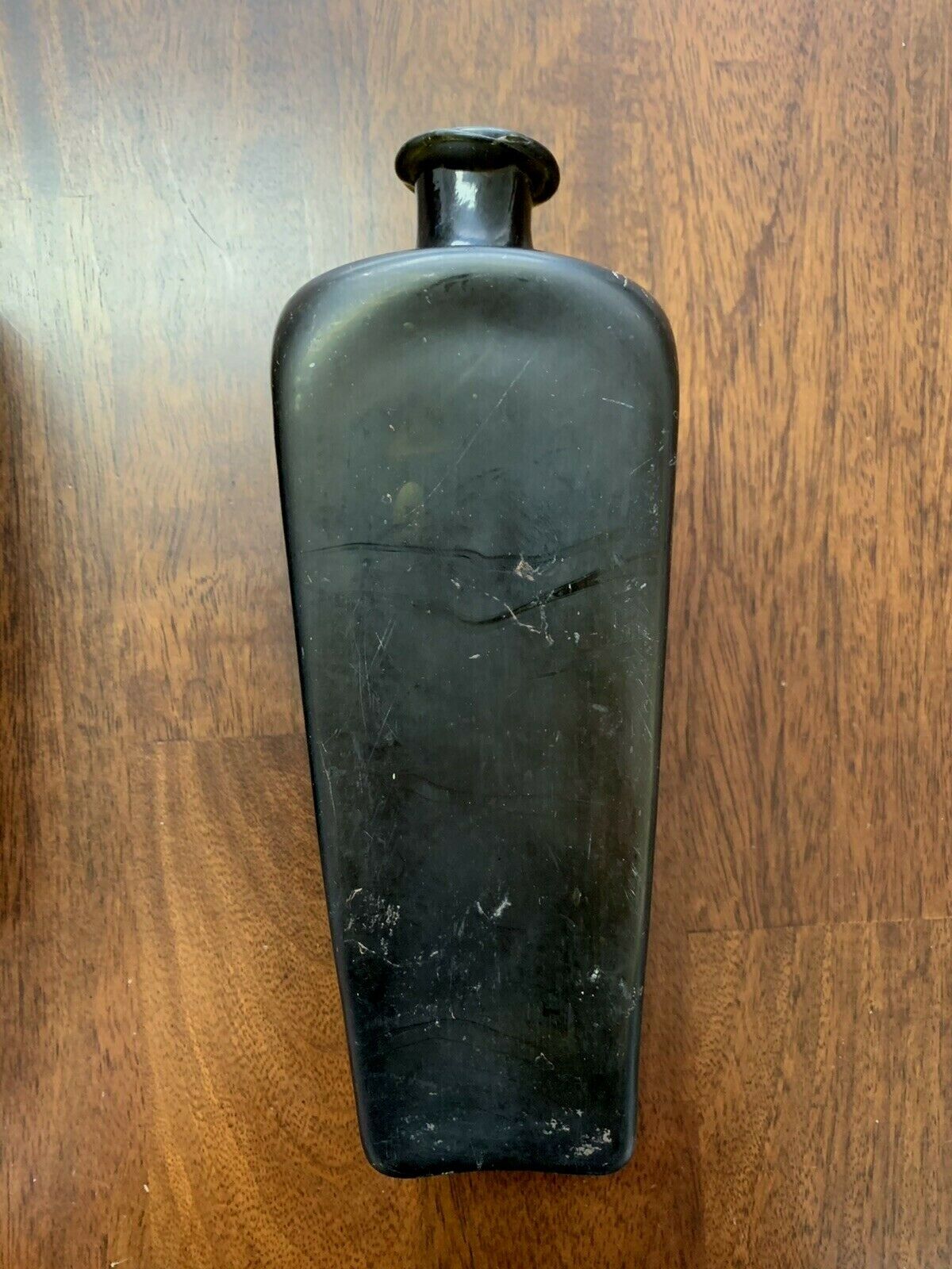 STUNNING SET OF 7 1700s AUTHENTIC HAND BLOWN GLASS "CASE GIN" BOTTLES