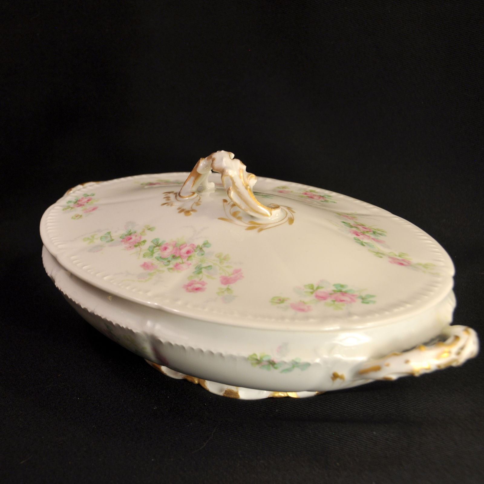 GDA Charles Field Haviland Vegetable Bowl Oval Covered Gold Pink Roses Limoges