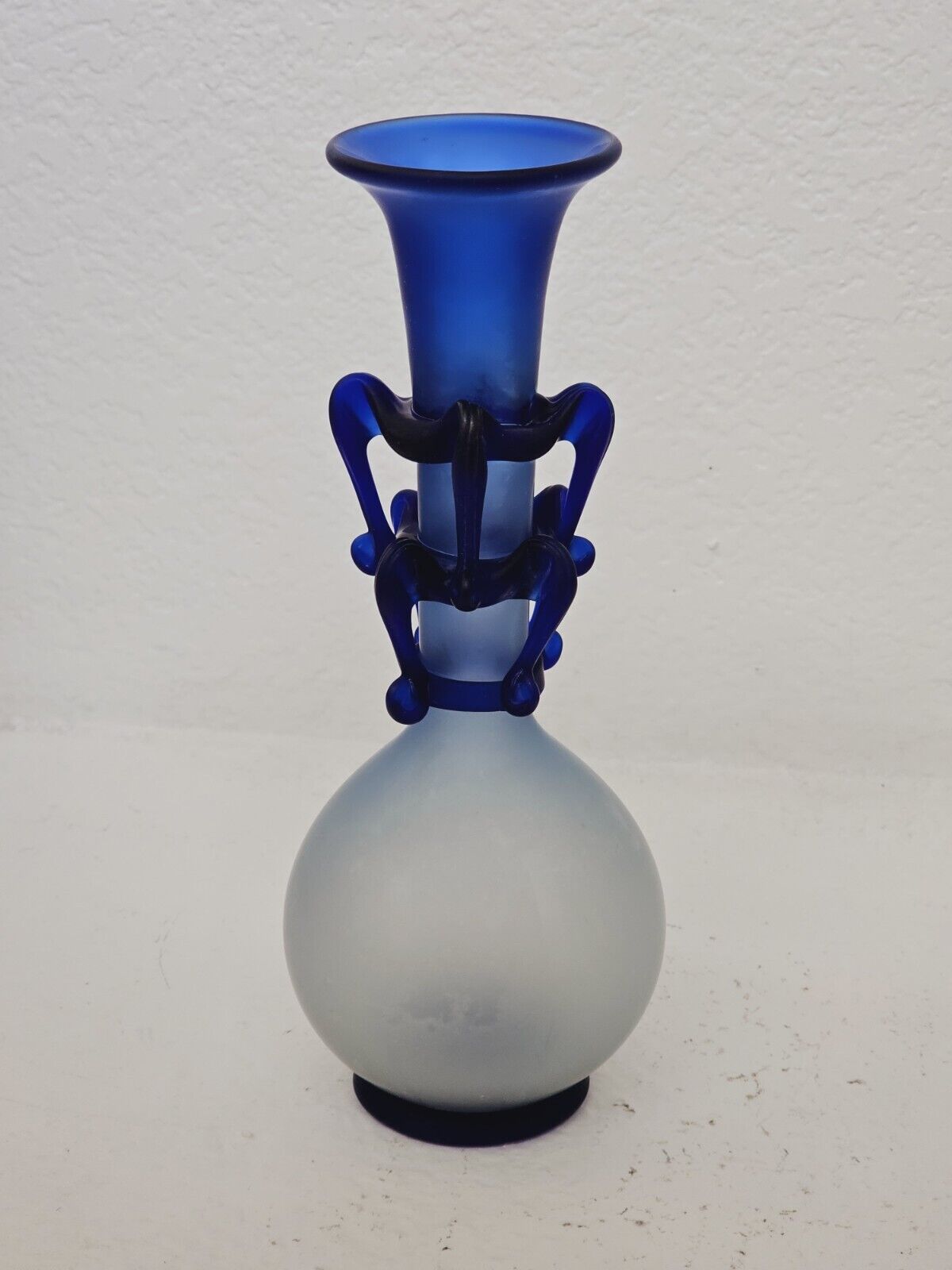 AN 18TH CENTURY MUGHAL INDIAN BLUE GLASS VASE -  CIRCA 1700'S 10"× 5" VERY RARE!