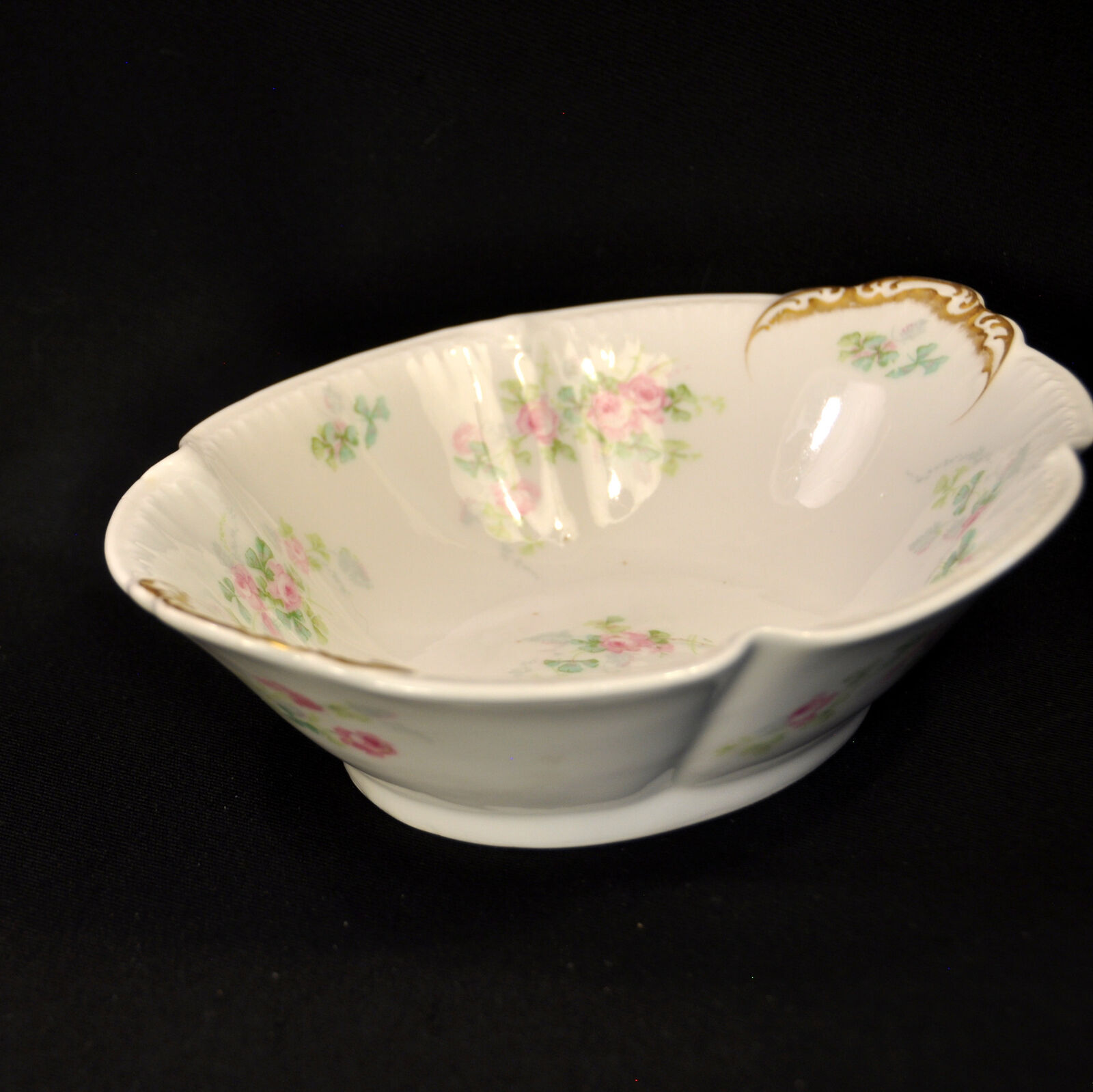 GDA Charles Field Haviland Limoges Oval Vegetable Bowl Pink Roses Green Shamrock
