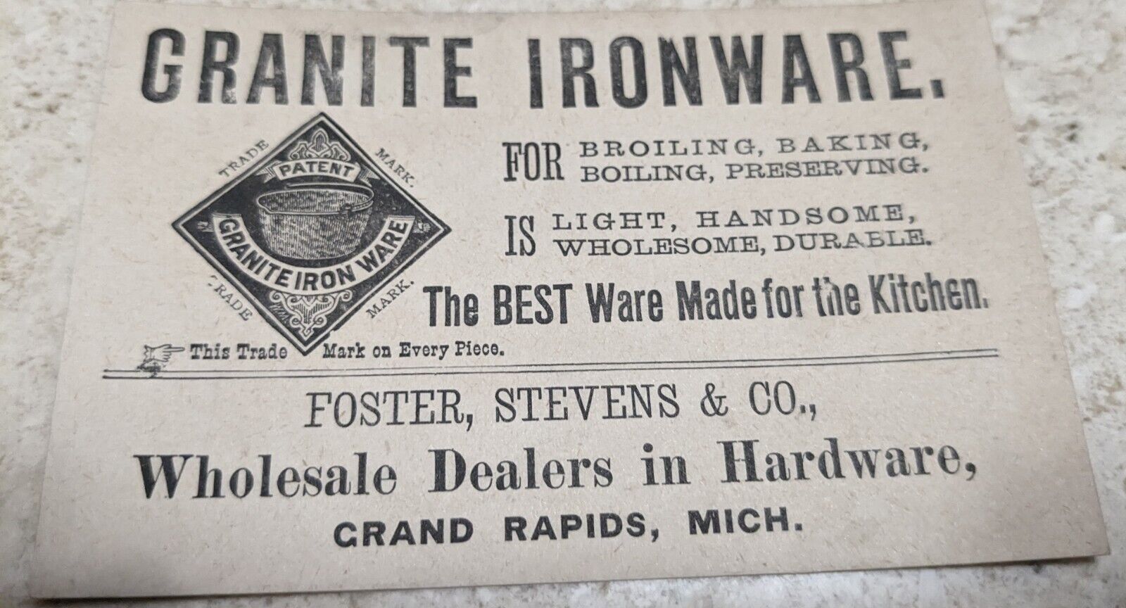  VTG TRADE CARD GRANITE IRONWARE WITCH WITH KETTLE HALLOWEEN GRAND RAPIDS, MICH