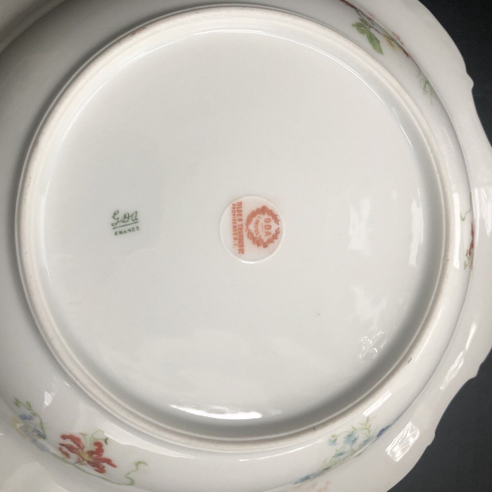 GDA Limoges France 10 1/4" Serving Bowl Floral Embossed w/Gold 1900 HTF