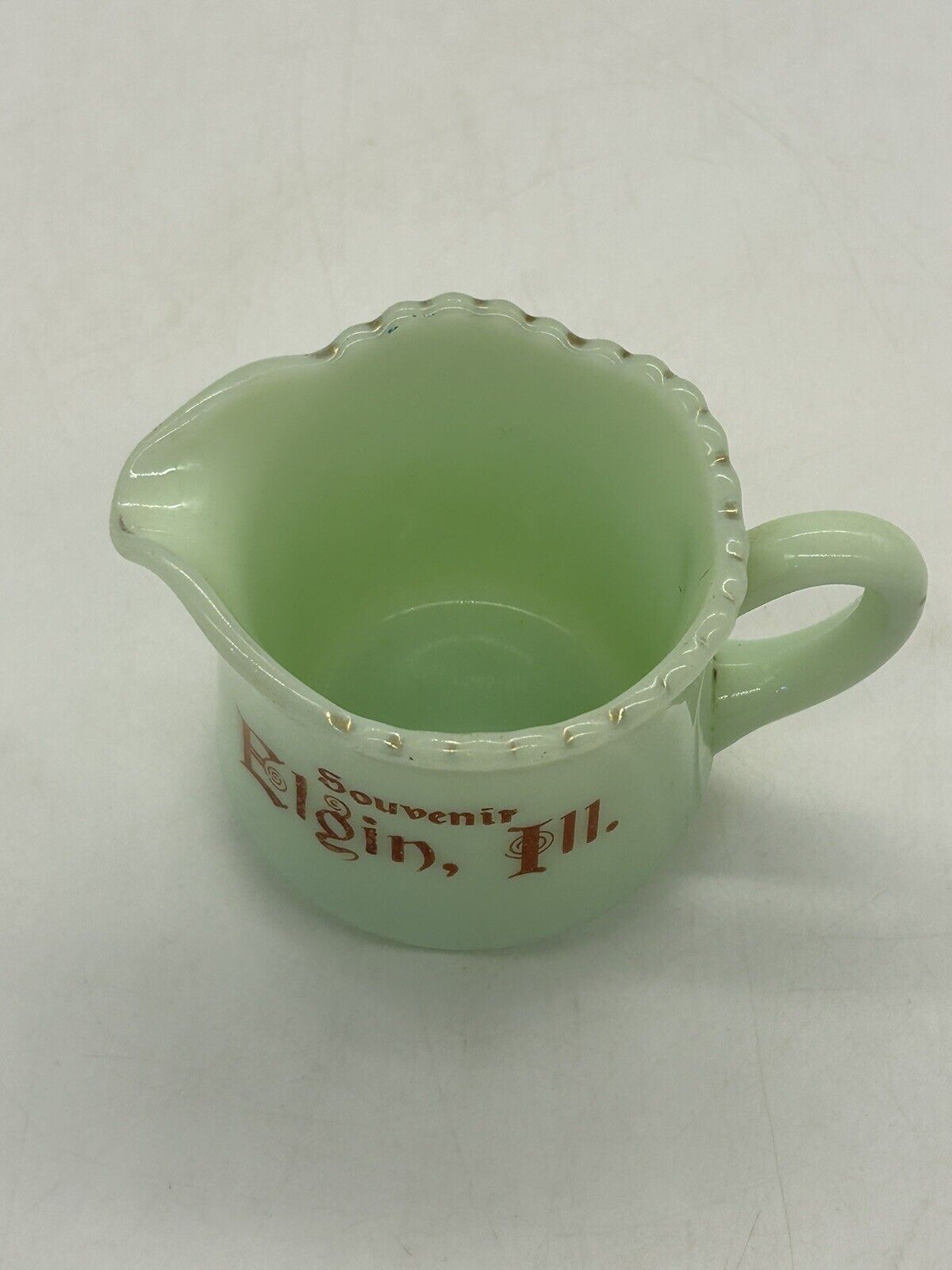 2.75” Tall CUSTARD GLASS SOUVENIR ElGIN ILLINOIS CUP 1900’s URANIUM GLASS