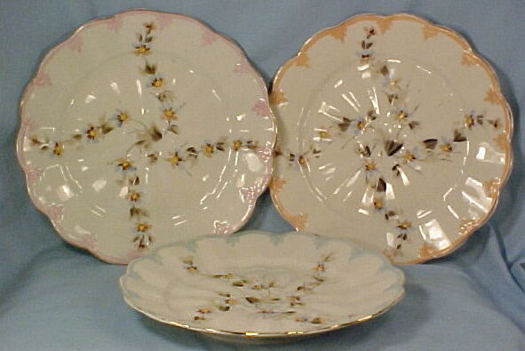 3 PASTEL FLOWERS PORCELAIN DESSERT PLATES Early 1900s