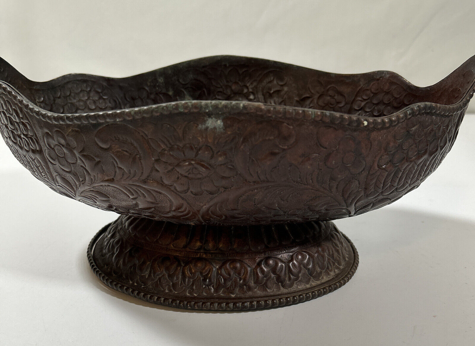 Antiq Fruit Bowl/Planter c1900s.Ftd Fluted Victorian Tableware Jardiniere. Metal