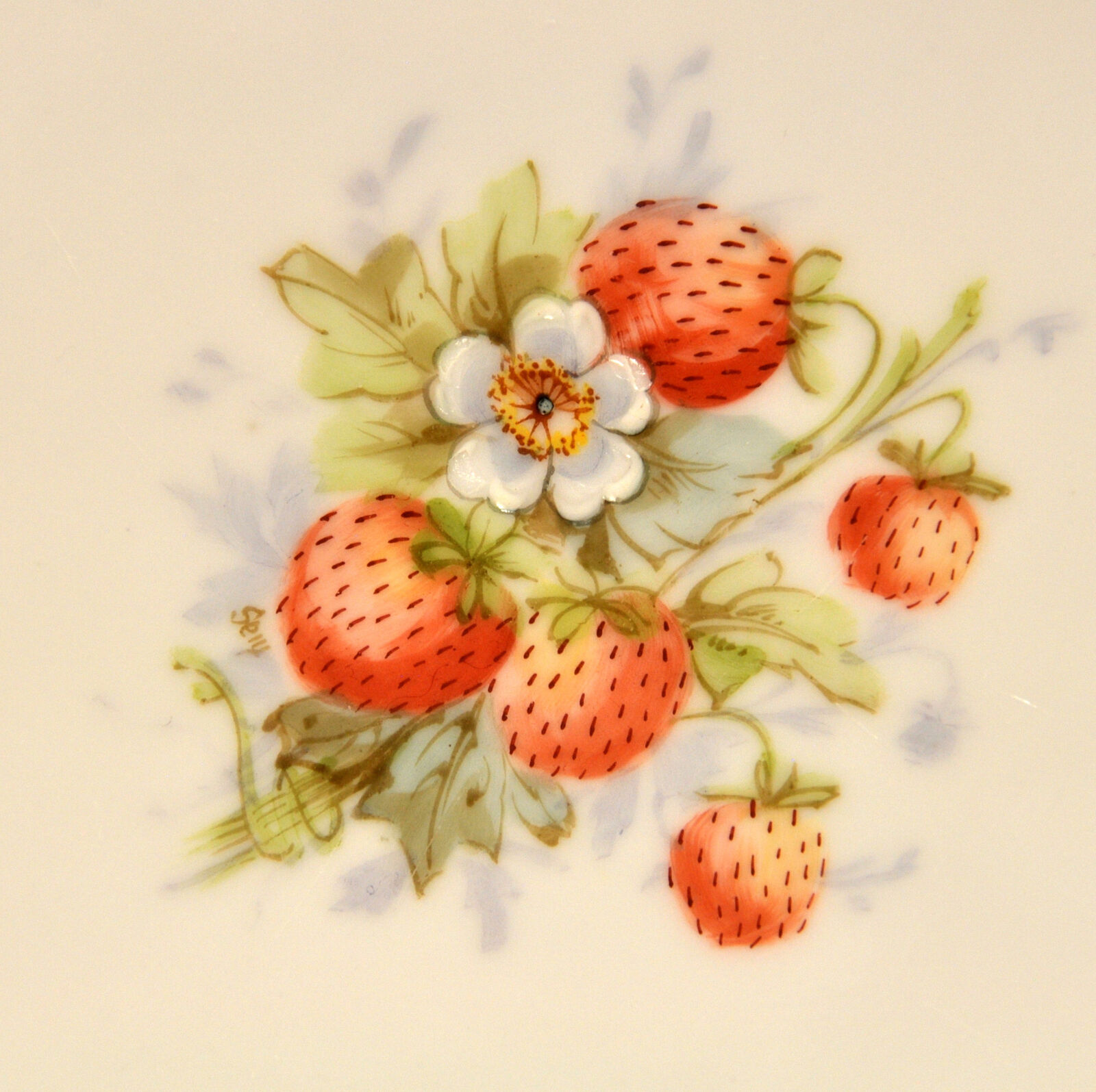Limoges LDB&Co Flambeau Plate Strawberries 9 1/4" Charger Hand Painted 1891-1910