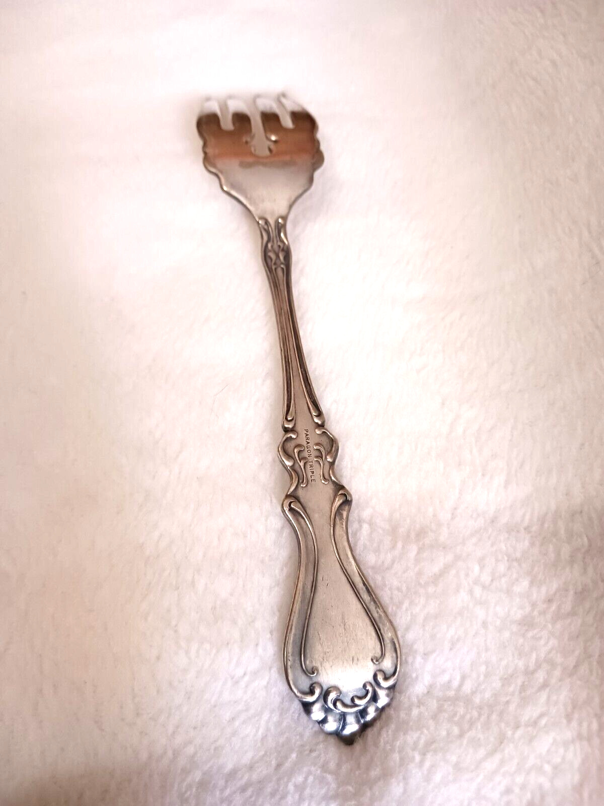 Paragon Tableware Rose Pattern Serving Meat Fork Triple Plate Silver 1900s