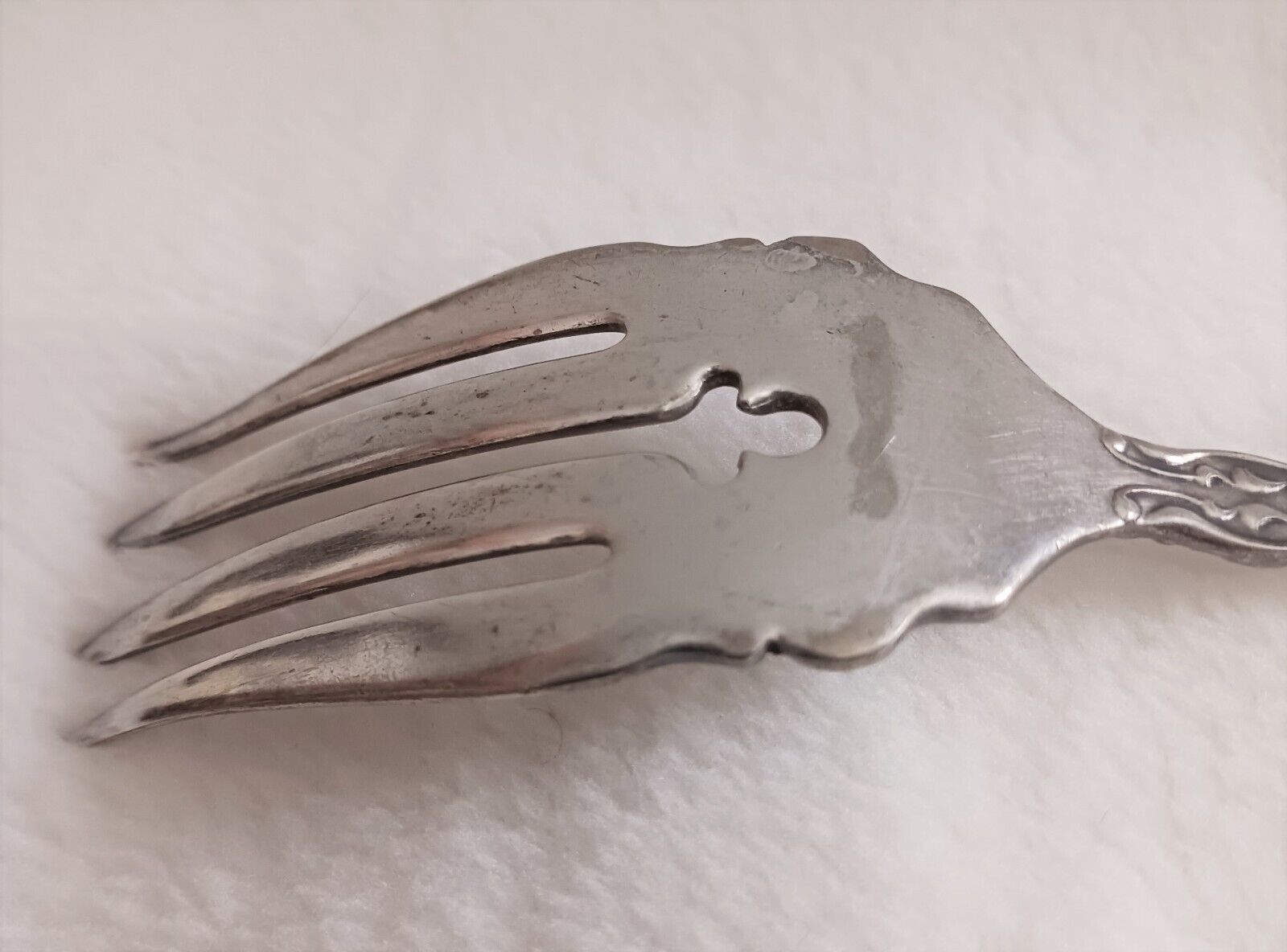 Paragon Tableware Rose Pattern Serving Meat Fork Triple Plate Silver 1900s