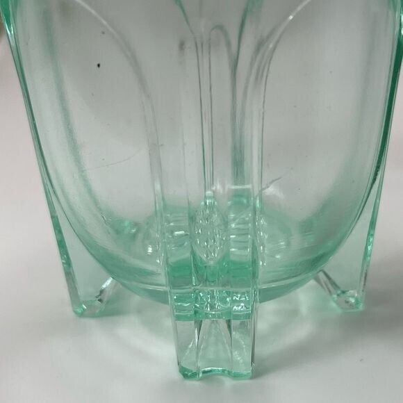 Antique EAPG Adams & Co No. 0016 Spooner, Apple Green (Uranium Glow) c1880s