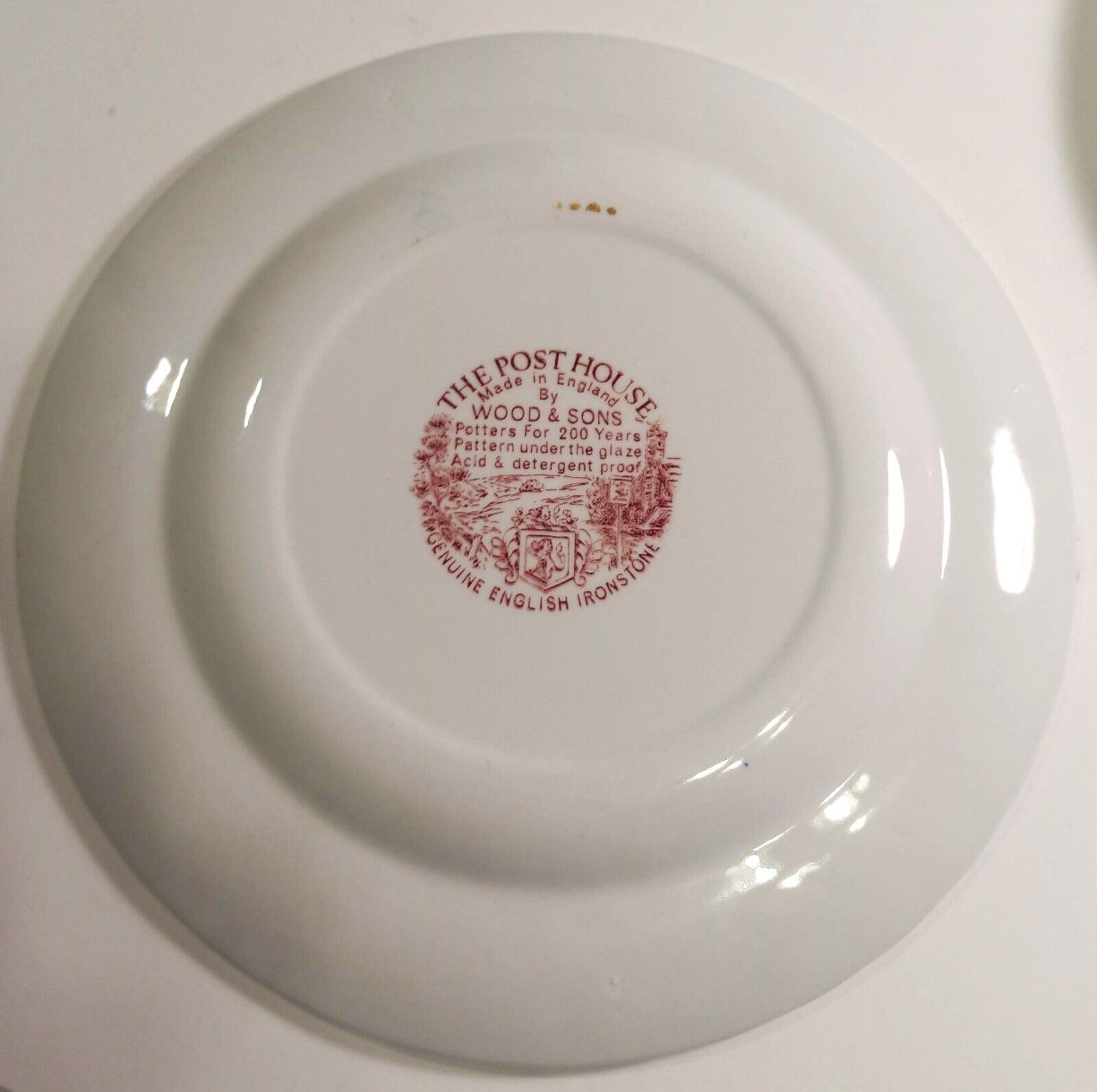 Wood & Sons Fine Tableware England Red Luncheon Salad Plates 8" Lot of Three
