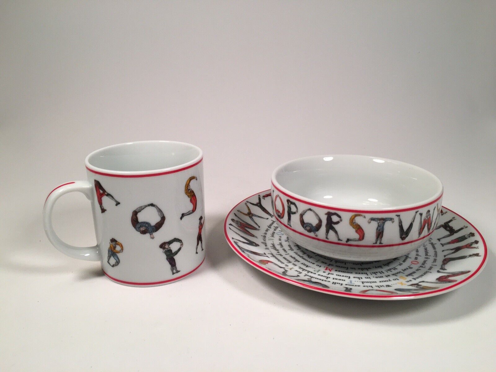 Williamsburg Hotch-Potch Alphabet Porcelain Plate Bowl Cup Child Set Boxed NEW