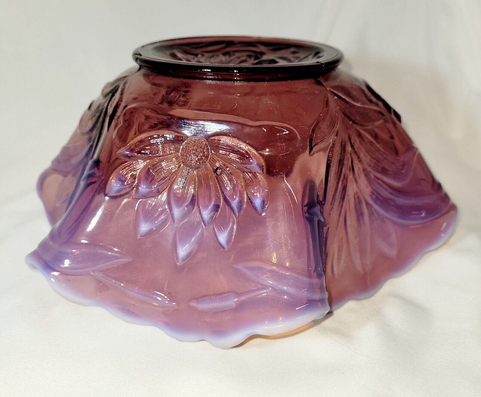 Victorian era Fenton Amethyst Opalescent Waterlily & Cattails Bowl