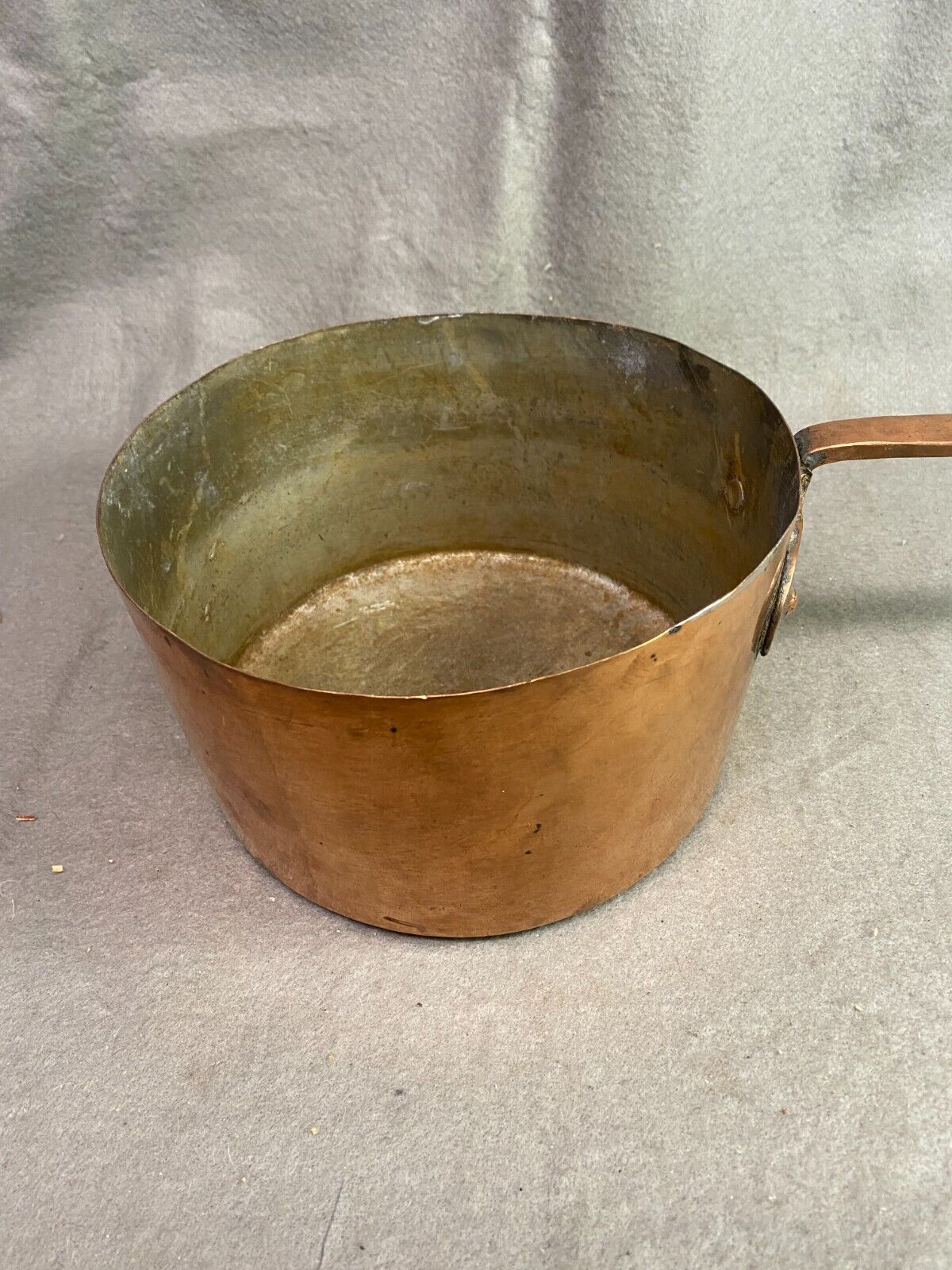ANTIQUE 19TH CENTURY 8" COPPER SAUCE PAN DOVETAILED W/LID TIN LINED