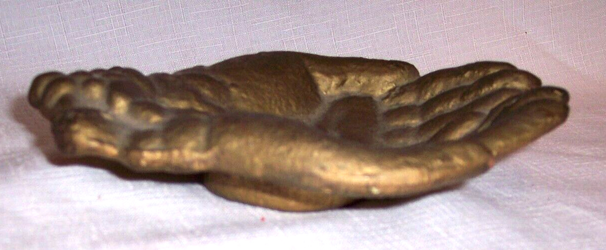 Vintage / Antique 1800'S HEAVY Cast Iron CUPPED HANDS 6 " X 4 1/2 " Soap Dish
