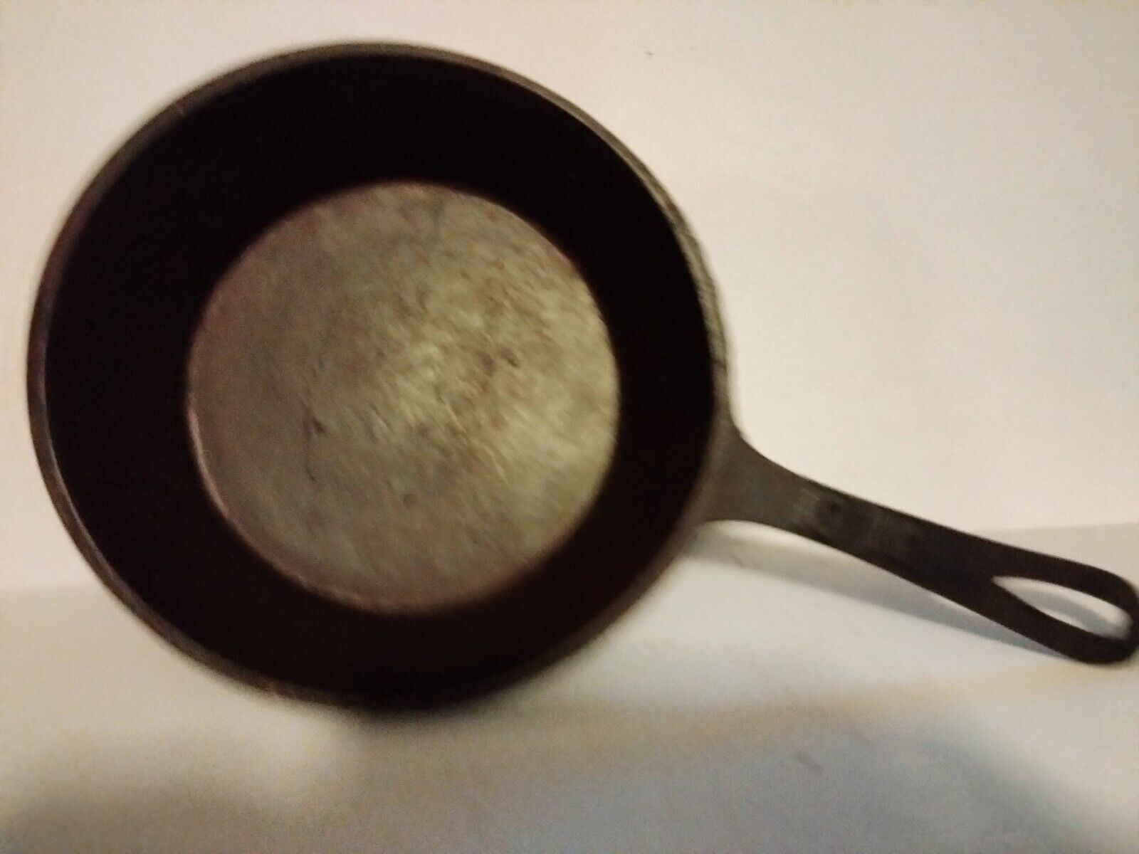  1800's Cast Iron Spider 10 IN  Chicken Fryer Camp Pot  Gate Mark 3 Legs HTF  