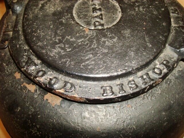 Primitive 1800's Rare WOOD BISHOP & CO. Cast Iron Water TEA KETTLE Bangor Maine