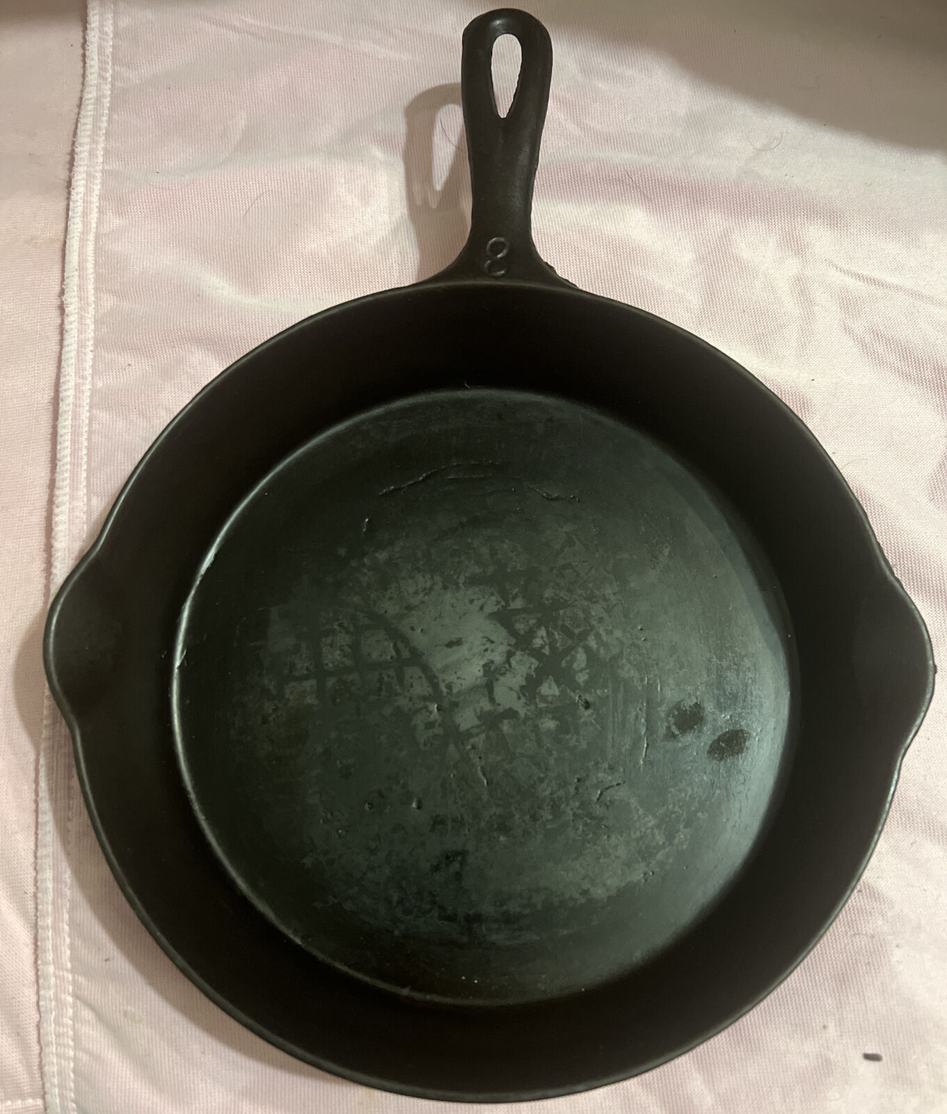 ANTIQUE 1800's #8 CAST IRON SKILLET GATE MARK Lightweight, Thin Walled 3.1 Lbs